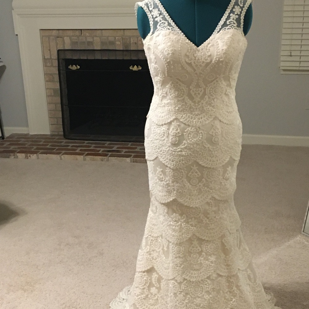 Val Stefani Wedding Dress